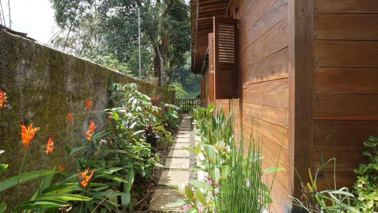 Sanggar Pantcha Indra Casa de hóspedes Kemuning Exterior foto