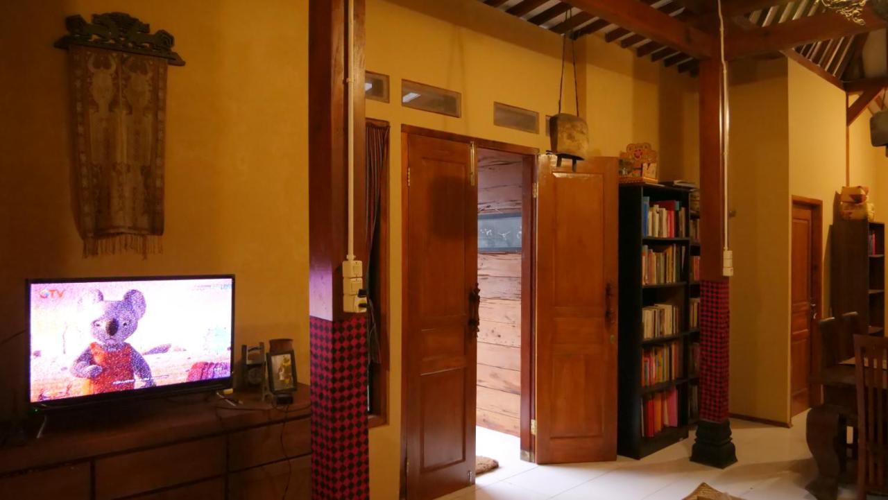 Sanggar Pantcha Indra Casa de hóspedes Kemuning Exterior foto